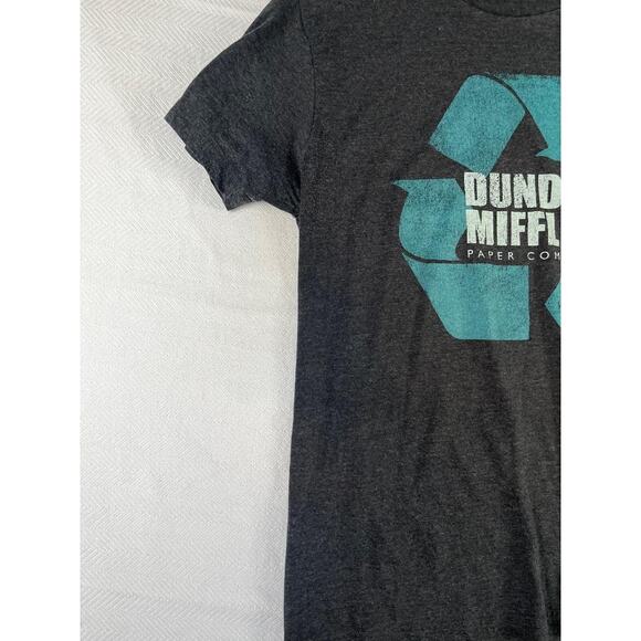 The Office Dunder Mifflin Recycle Logo T-Shirt Large Gray Cotton Blend TV Show - Picture 7 of 8